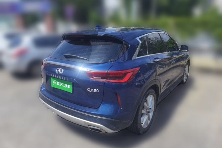 Used Infiniti QX50 2018 2.0T Two-Wheel-Drive Elite Edition Rear Right 45 Deg