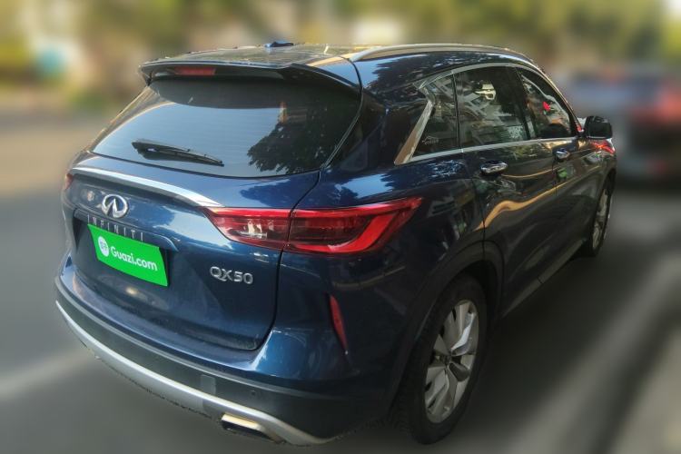 Used Infiniti QX50 2018 2.0T Two-Wheel Drive Fashion Edition Rear Right 45 Deg