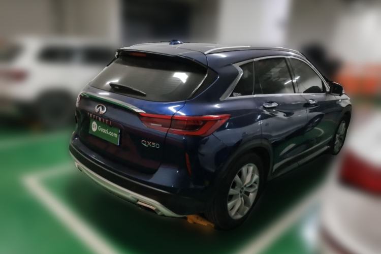 Used Infiniti QX50 2018 2.0T Two-Wheel-Drive Elite Edition Rear Right 45 Deg