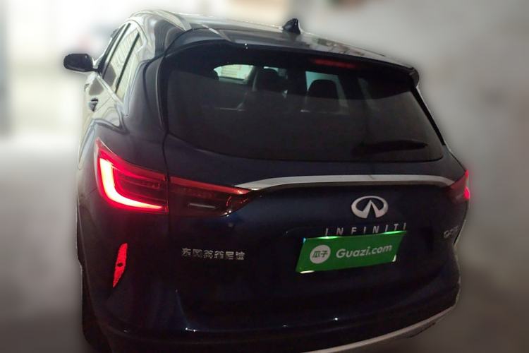 Used Infiniti QX50 2018 2.0T Two-Wheel Drive Fashion Edition Rear