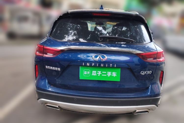 Used Infiniti QX50 2018 2.0T Two-Wheel Drive Fashion Edition Rear