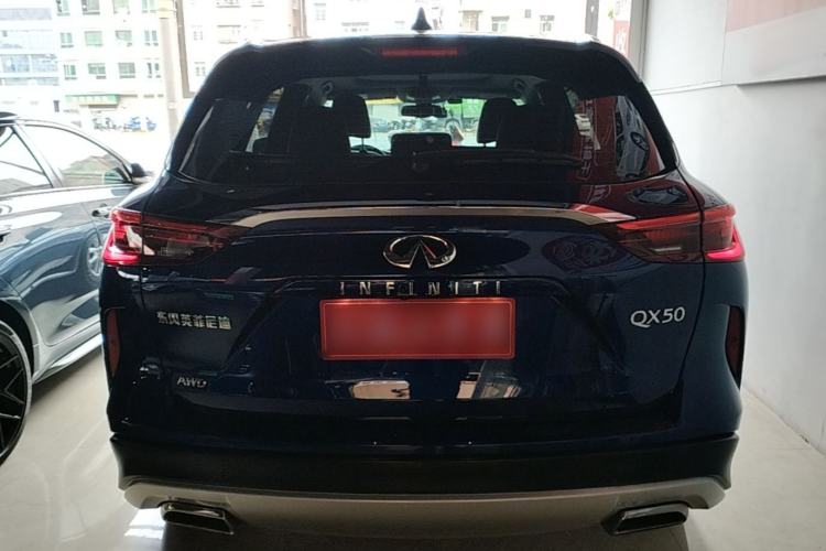 Used Infiniti QX50 2018 2.0T Four-Wheel Drive Elite Edition Rear