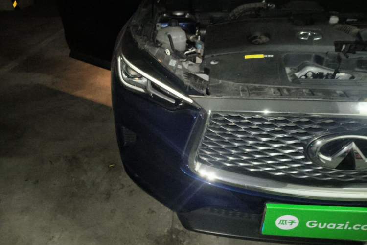 Used Infiniti QX50 2018 2.0T Two-Wheel Drive Fashion Edition Right Front Headlight