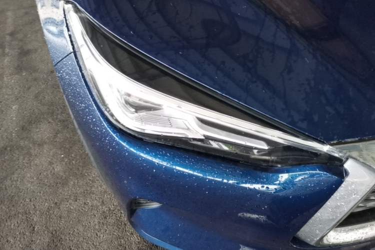 Used Infiniti QX50 2018 2.0T Two-Wheel Drive Fashion Edition Right Front Headlight