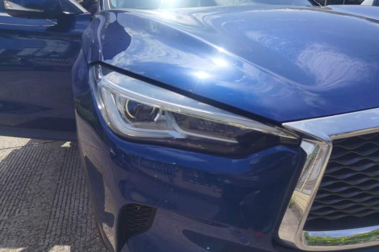 Used Infiniti QX50 2018 2.0T Two-Wheel-Drive Elite Edition Right Front Headlight