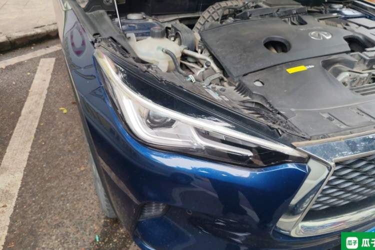 Used Infiniti QX50 2018 2.0T Two-Wheel Drive Fashion Edition Right Front Headlight
