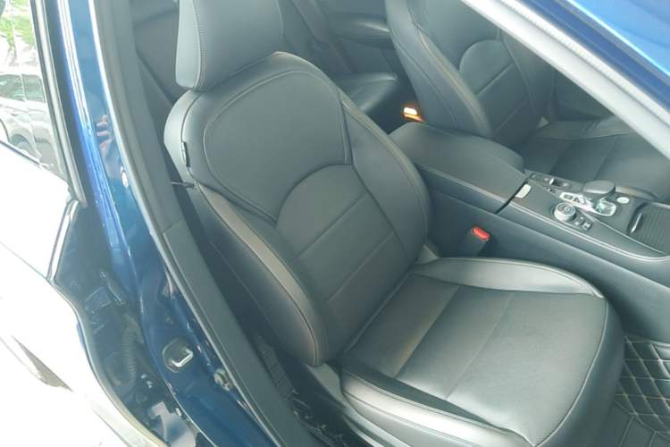 Used Infiniti QX50 2018 2.0T Four-Wheel Drive Elite Edition Right Front Seat