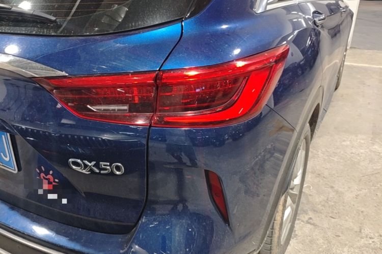 Used Infiniti QX50 2018 2.0T Two-Wheel Drive Fashion Edition Right Rear Taillight