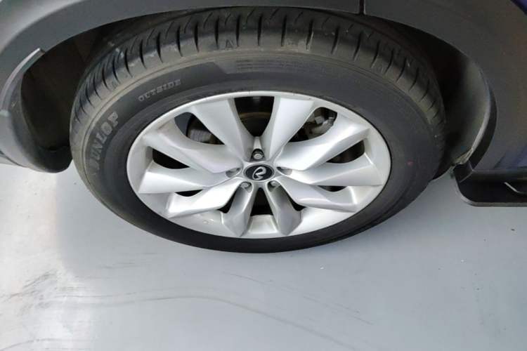 Used Infiniti QX50 2018 2.0T Four-Wheel Drive Elite Edition Right Rear Wheel Hub
