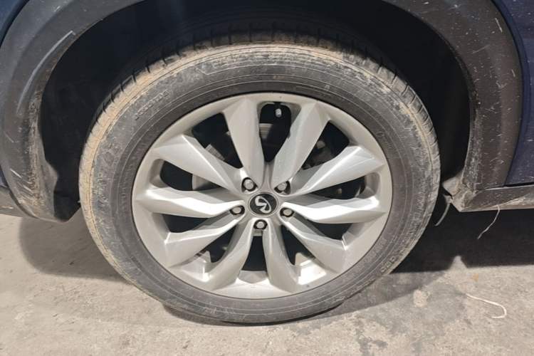 Used Infiniti QX50 2018 2.0T Two-Wheel Drive Fashion Edition Right Rear Wheel Hub