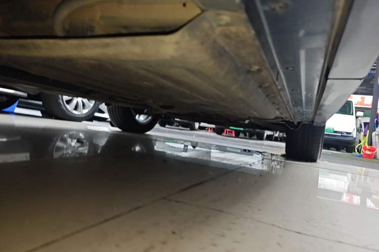 Used Infiniti QX50 2018 2.0T Four-Wheel Drive Elite Edition Right Side Sill