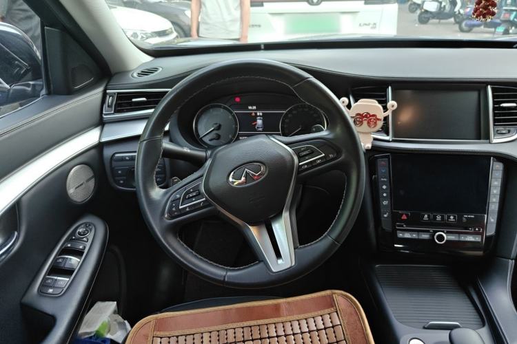 Used Infiniti QX50 2018 2.0T Four-Wheel Drive Elite Edition Steering Wheel