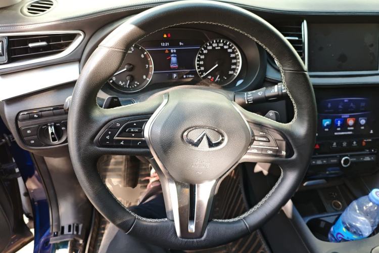 Used Infiniti QX50 2018 2.0T Four-Wheel Drive Elite Edition Steering Wheel