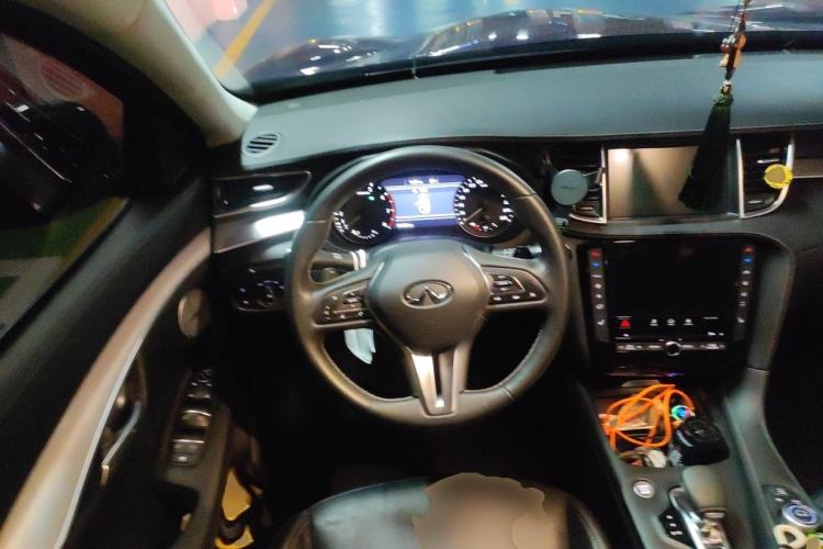 Used Infiniti QX50 2018 2.0T Four-Wheel Drive Elite Edition Steering Wheel
