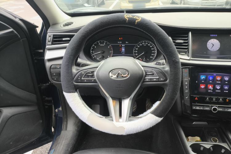 Used Infiniti QX50 2018 2.0T Two-Wheel Drive Fashion Edition Steering Wheel