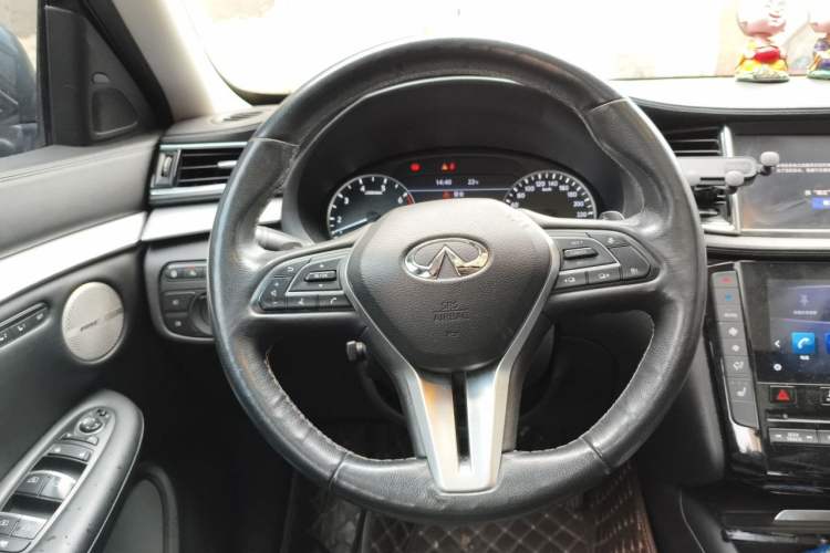 Used Infiniti QX50 2018 2.0T Four-Wheel Drive Smart Edition Steering Wheel