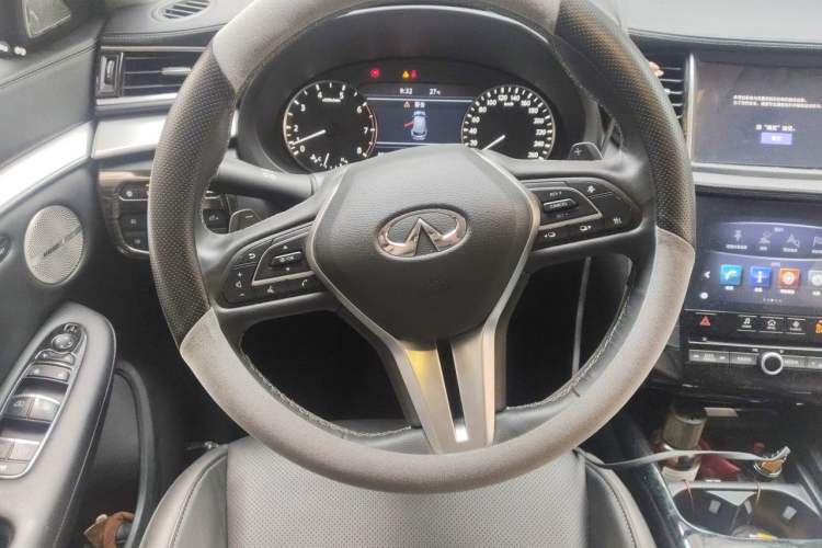 Used Infiniti QX50 2018 2.0T Four-Wheel Drive Smart Edition Steering Wheel