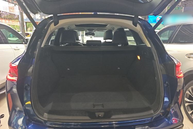 Used Infiniti QX50 2018 2.0T Four-Wheel Drive Elite Edition Trunk