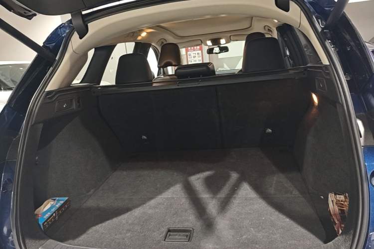 Used Infiniti QX50 2018 2.0T Two-Wheel Drive Fashion Edition Trunk