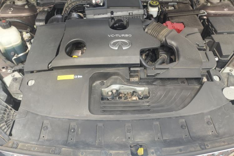 Used Infiniti QX50 2018 2.0T Four-Wheel Drive Elite Edition Engine Bay