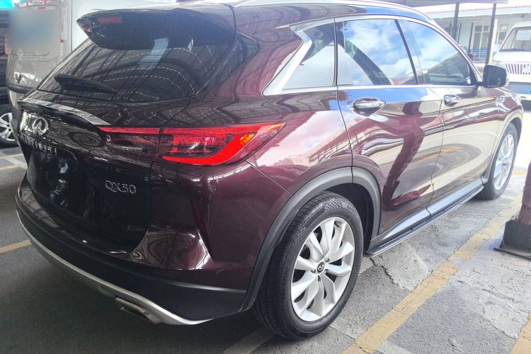 Used Infiniti QX50 2018 2.0T Four-Wheel Drive Elite Edition Exterior 3