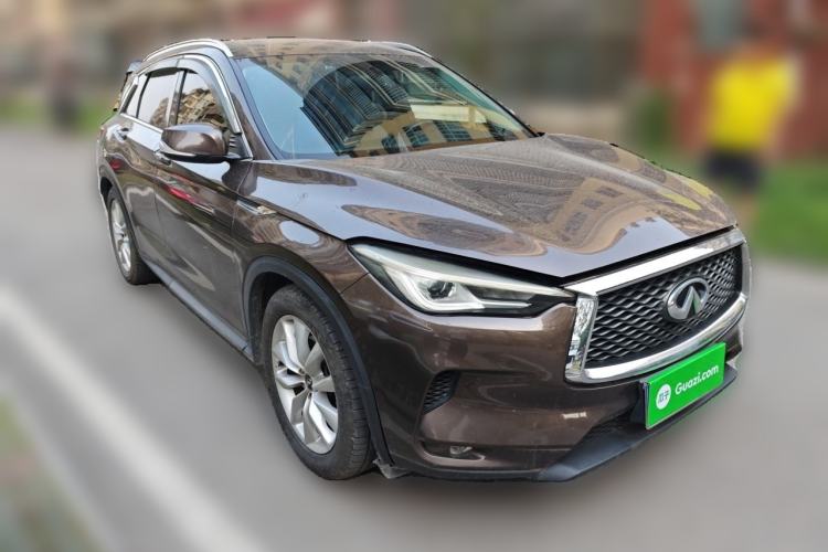 Used Infiniti QX50 2018 2.0T Two-Wheel Drive Fashion Edition Front Right 45 Deg