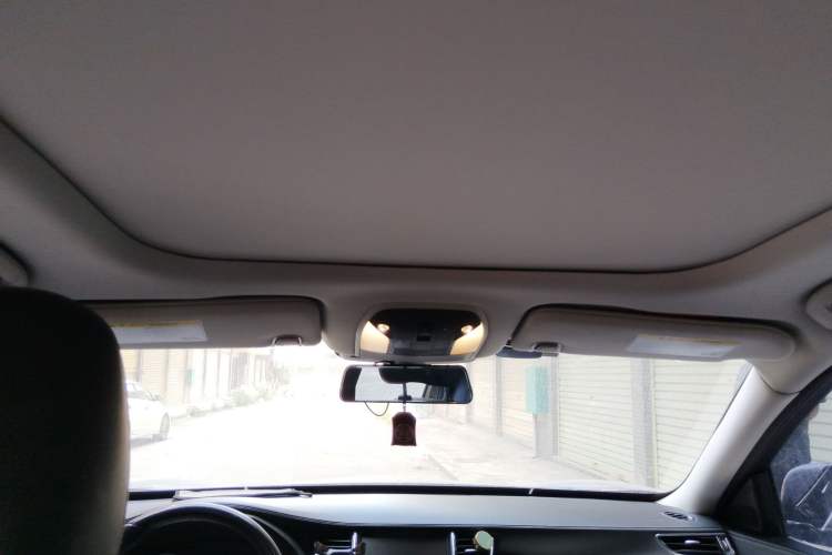 Used Infiniti QX50 2018 2.0T Four-Wheel Drive Elite Edition Headliner