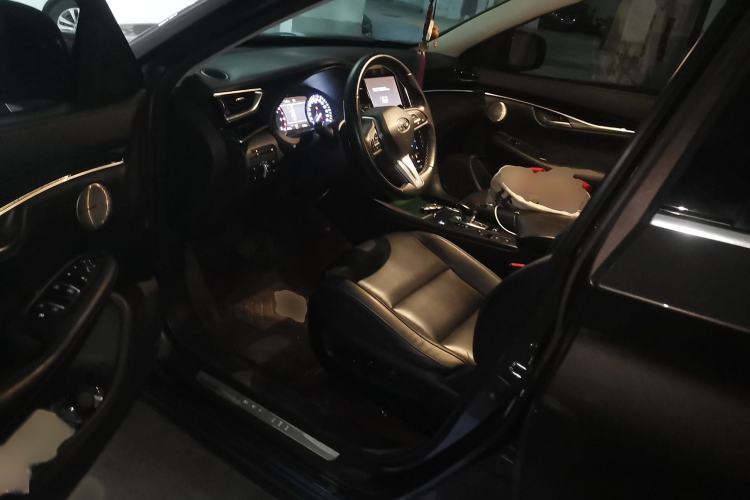 Used Infiniti QX50 2018 2.0T Four-Wheel Drive Elite Edition Interior 3