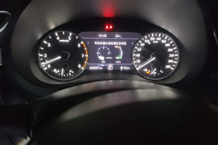 Used Infiniti QX50 2018 2.0T Four-Wheel Drive Smart Edition Odometer Close Up