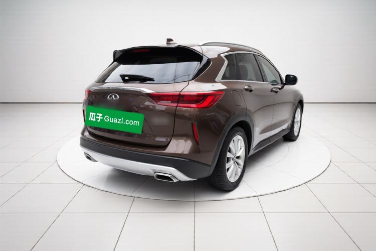 Used Infiniti QX50 2018 2.0T Four-Wheel Drive Elite Edition Rear Right 45 Deg