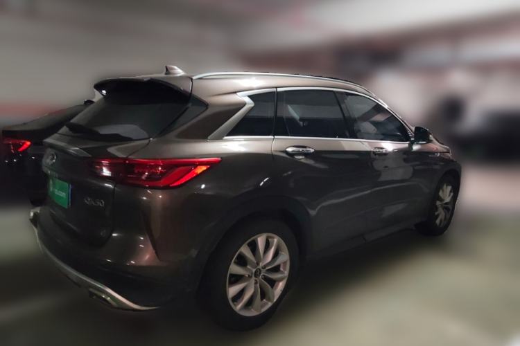 Used Infiniti QX50 2018 2.0T Two-Wheel Drive Fashion Edition Rear Right 45 Deg