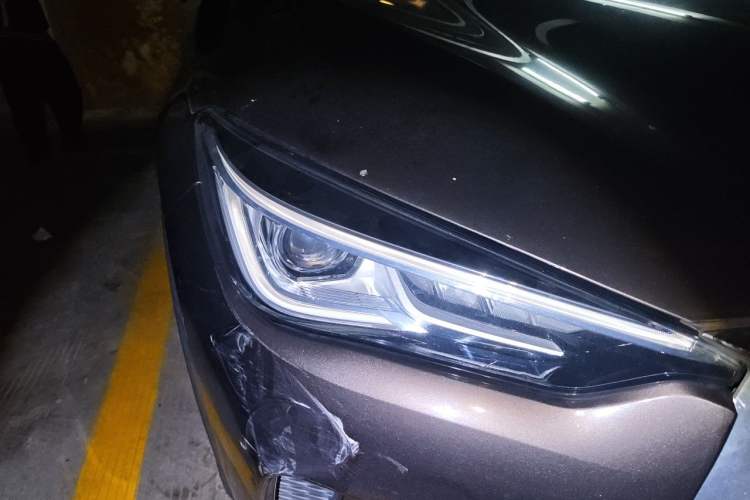 Used Infiniti QX50 2018 2.0T Four-Wheel Drive Smart Edition Right Front Headlight