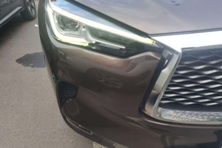 Used Infiniti QX50 2018 2.0T Four-Wheel Drive Elite Edition Right Front Headlight