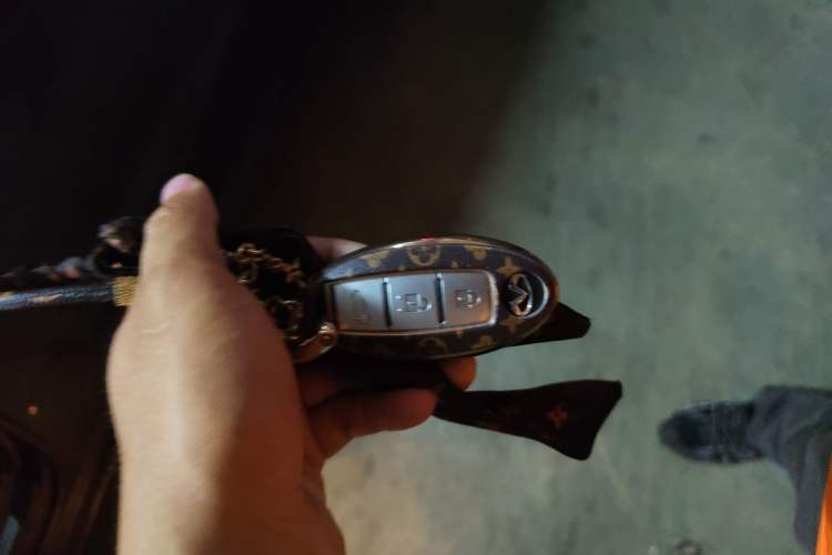 Used Infiniti QX50 2018 2.0T Two-Wheel Drive Fashion Edition Vehicle Key