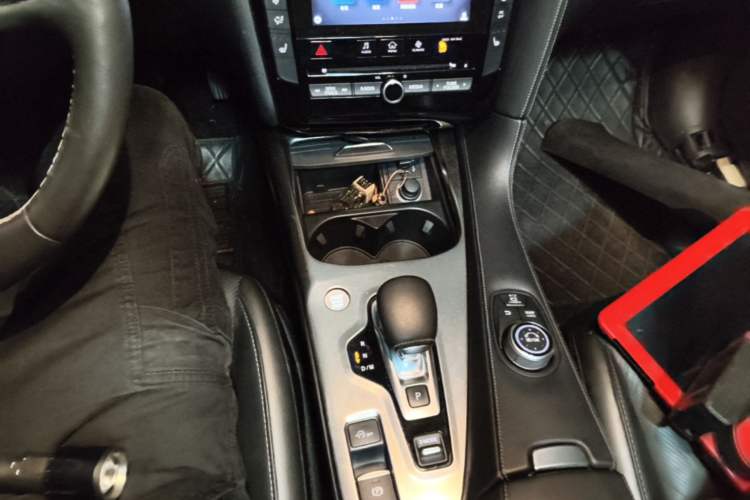 Used Infiniti QX50 2018 2.0T Four-Wheel Drive Smart Edition Gear Lever