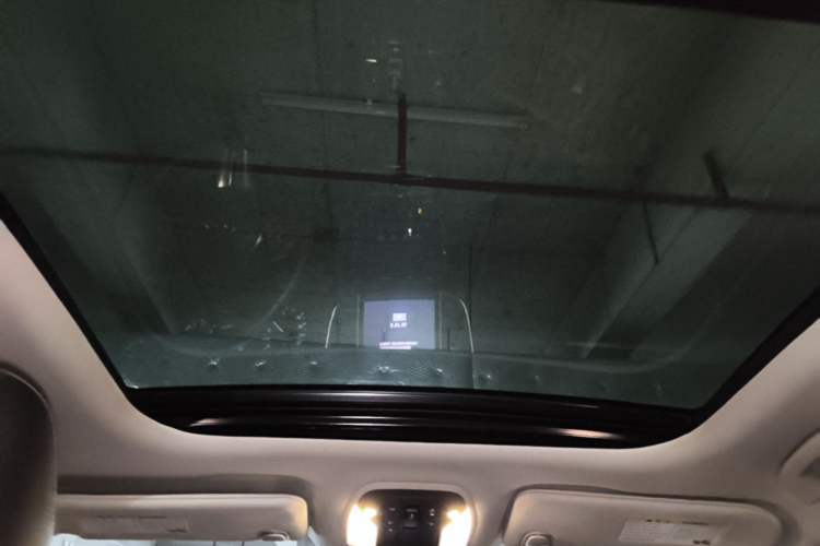 Used Infiniti QX50 2018 2.0T Four-Wheel Drive Smart Edition Headliner