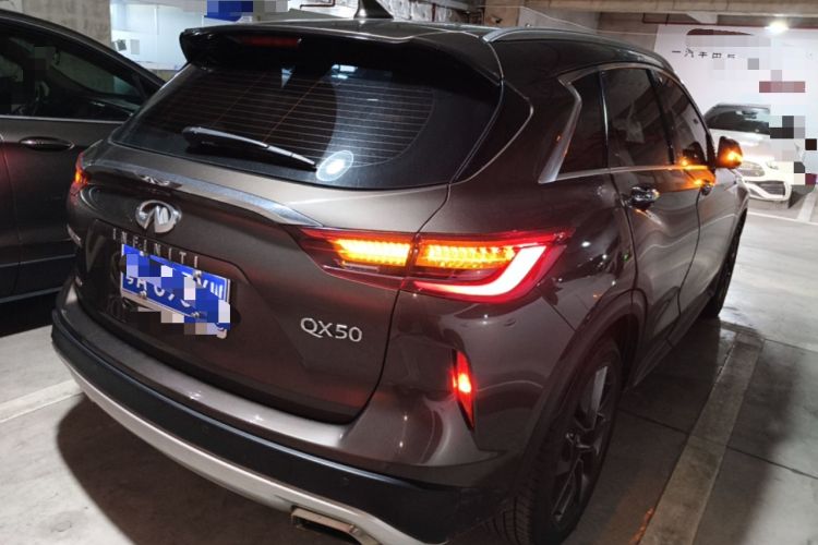 Used Infiniti QX50 2018 2.0T Four-Wheel Drive Smart Edition Rear Right 45 Deg