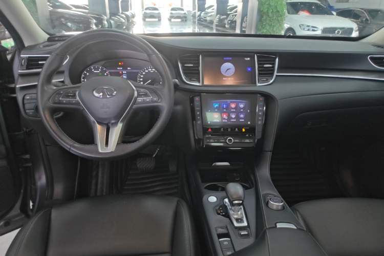 Used Infiniti QX50 2018 2.0T Two-Wheel-Drive Elite Edition Center Console
