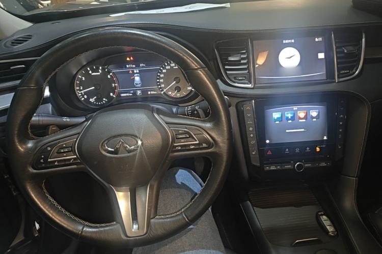 Used Infiniti QX50 2018 2.0T Two-Wheel Drive Fashion Edition Center Console