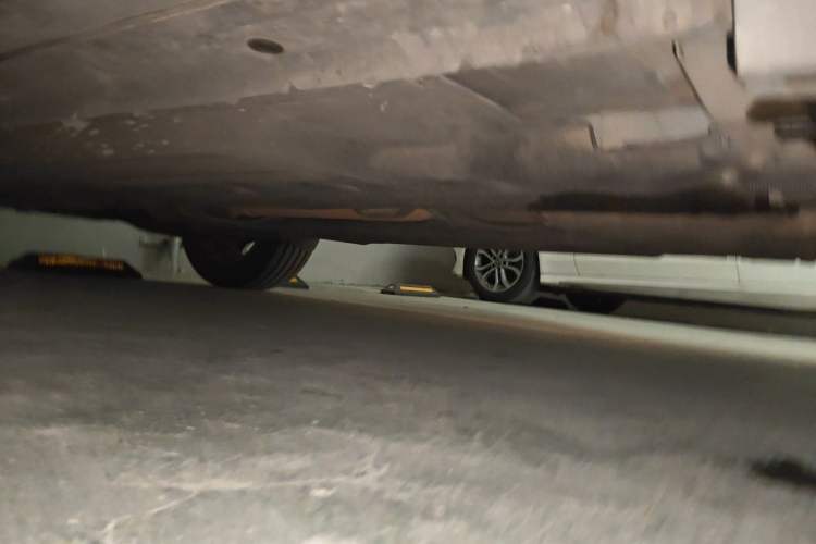 Used Infiniti QX50 2018 2.0T Two-Wheel Drive Fashion Edition Chassis Front Right