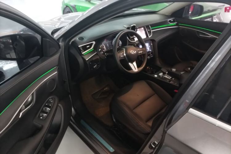 Used Infiniti QX50 2018 2.0T Two-Wheel-Drive Elite Edition Driver Seat
