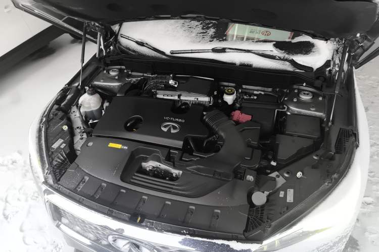Used Infiniti QX50 2018 2.0T Four-Wheel Drive Elite Edition Engine Bay