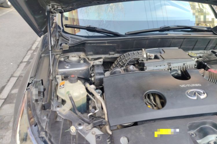 Used Infiniti QX50 2018 2.0T Four-Wheel Drive Elite Edition Engine Bay Right
