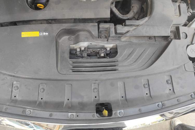 Used Infiniti QX50 2018 2.0T Four-Wheel Drive Elite Edition Engine Bay