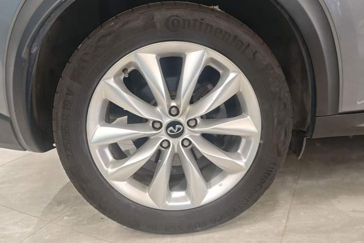 Used Infiniti QX50 2018 2.0T Four-Wheel Drive Elite Edition Exterior 3
