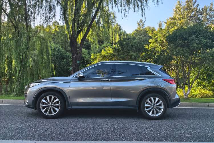 Used Infiniti QX50 2018 2.0T Four-Wheel Drive Elite Edition Exterior 3