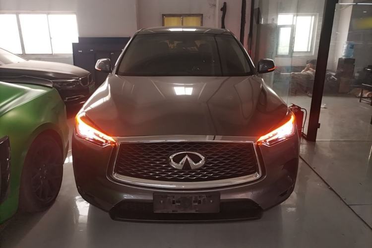 Used Infiniti QX50 2018 2.0T Two-Wheel-Drive Elite Edition Front