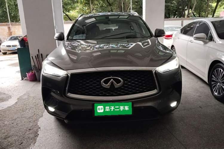Used Infiniti QX50 2018 2.0T Two-Wheel Drive Fashion Edition Front