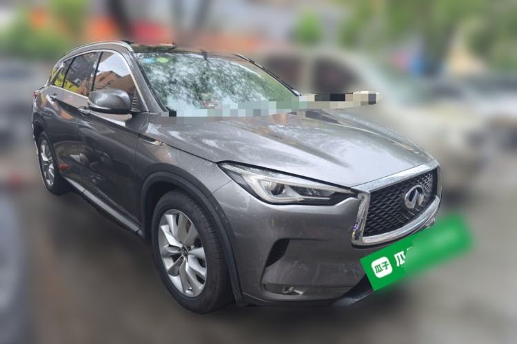 Used Infiniti QX50 2018 2.0T Two-Wheel Drive Fashion Edition Front Right 45 Deg