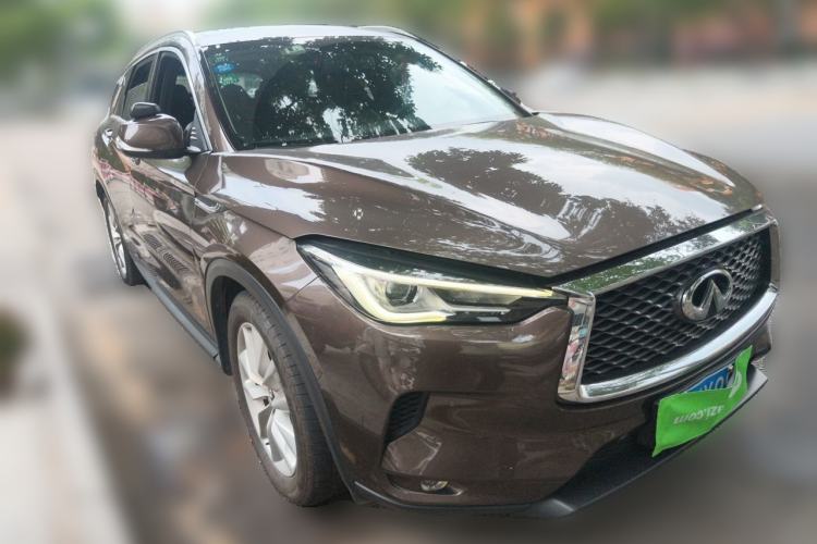 Used Infiniti QX50 2018 2.0T Two-Wheel Drive Fashion Edition Front Right 45 Deg